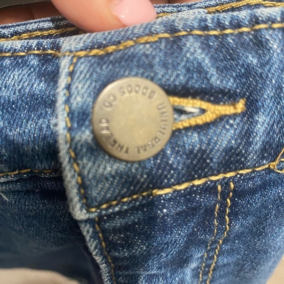 Universal Thread Denim Skirt with Raw Hem and Pockets, 12 - Picture 4 of 4